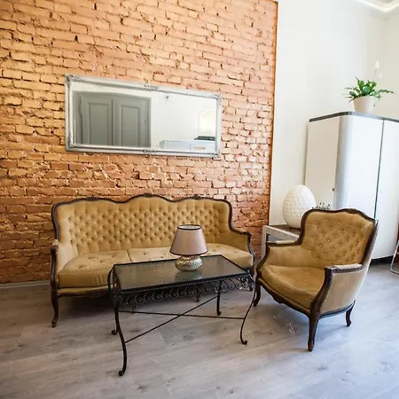 Apartament N42 By Small *